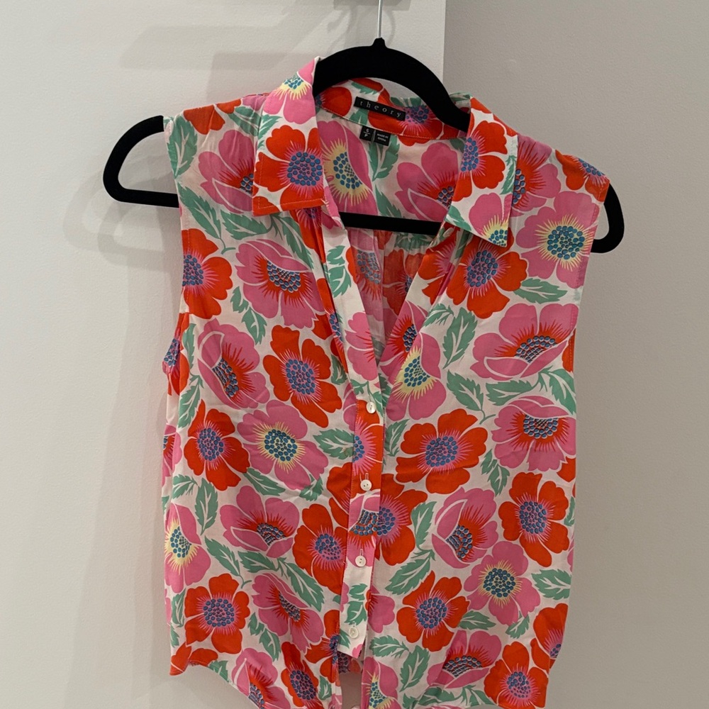 Theory Floral Sleeveless Blouse - Red and Green- silk